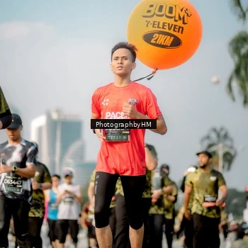 Runner Photo 6715570