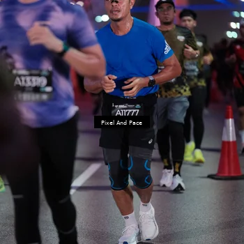 Runner Photo 6715581