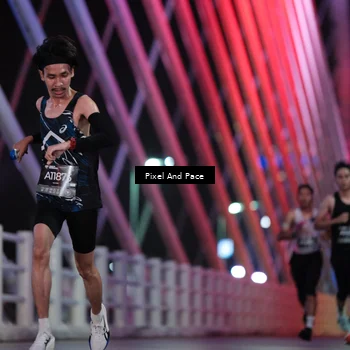 Runner Photo 6715600