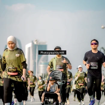 Runner Photo 6715607