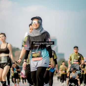 Runner Photo 6715621