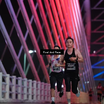 Runner Photo 6715640