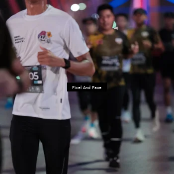 Runner Photo 6715645