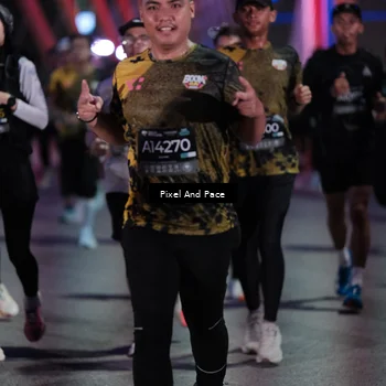Runner Photo 6715659