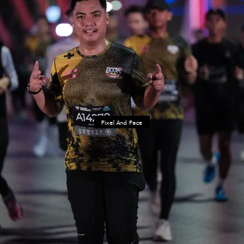 Runner Photo 6715662