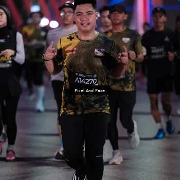 Runner Photo 6715690