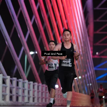 Runner Photo 6715705