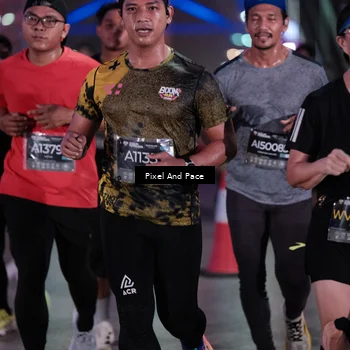 Runner Photo 6715761