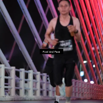 Runner Photo 6715772