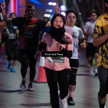 Runner Photo 6715800