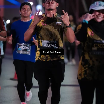 Runner Photo 6715832