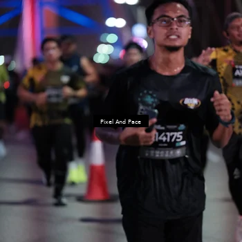Runner Photo 6715890