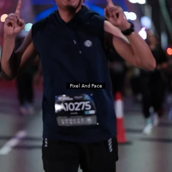 Runner Photo 6715917