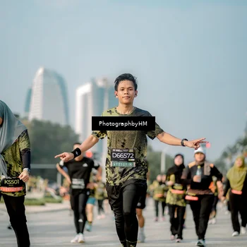 Runner Photo 6715939