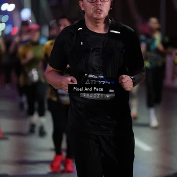 Runner Photo 6715945