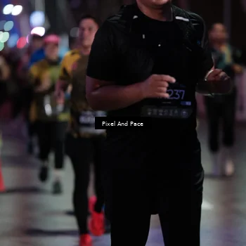 Runner Photo 6715951