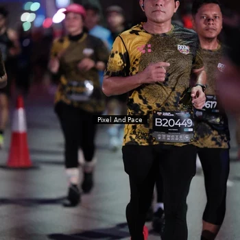 Runner Photo 6715959