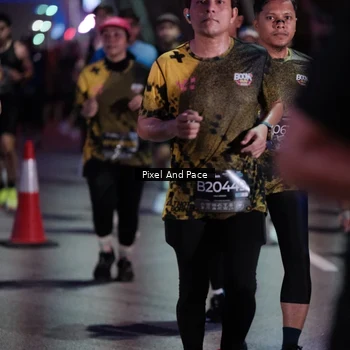 Runner Photo 6715965