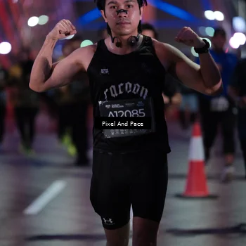 Runner Photo 6715993