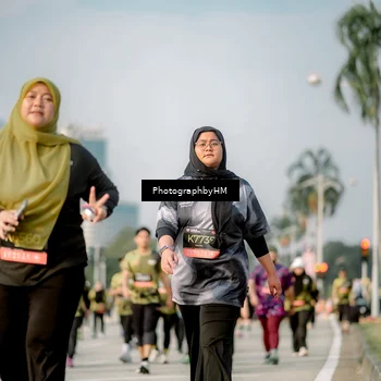 Runner Photo 6715997