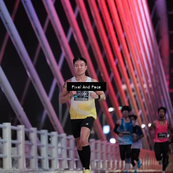 Runner Photo 6716006