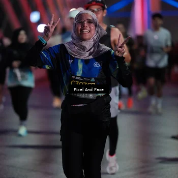 Runner Photo 6716038