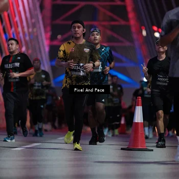 Runner Photo 6716054