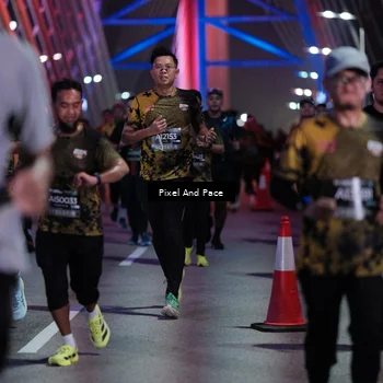 Runner Photo 6716056