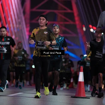 Runner Photo 6716059