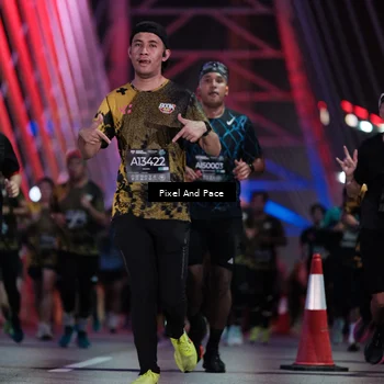 Runner Photo 6716072