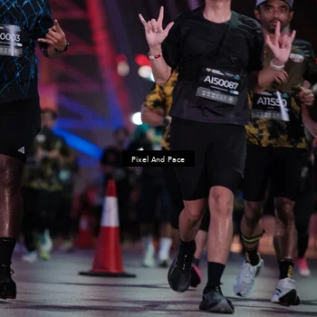 Runner Photo 6716091