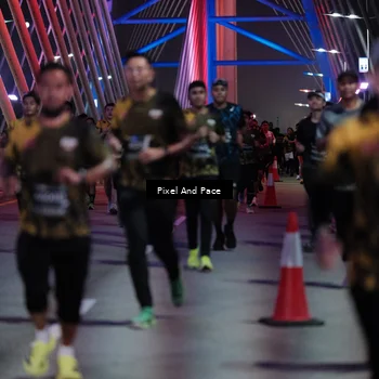 Runner Photo 6716095