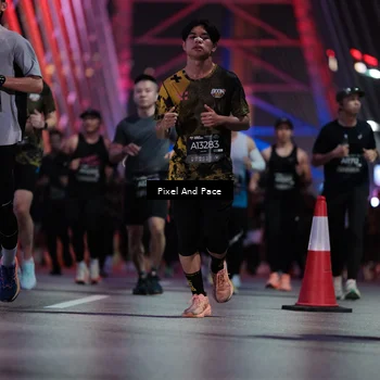 Runner Photo 6716145