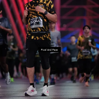 Runner Photo 6716150