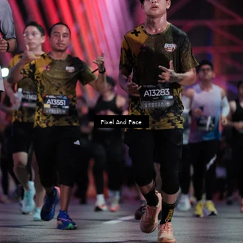 Runner Photo 6716151