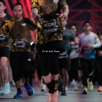 Runner Photo 6716173