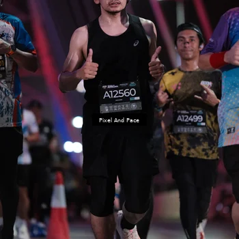 Runner Photo 6716240