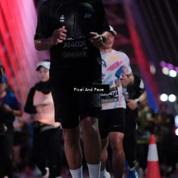 Runner Photo 6716265