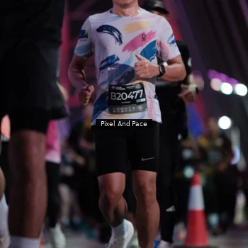 Runner Photo 6716275