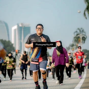 Runner Photo 6716284