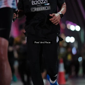 Runner Photo 6716286