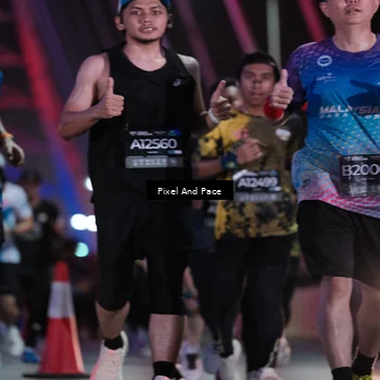 Runner Photo 6716289