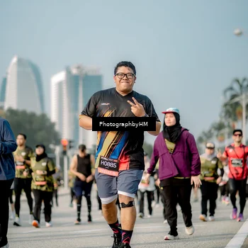 Runner Photo 6716290