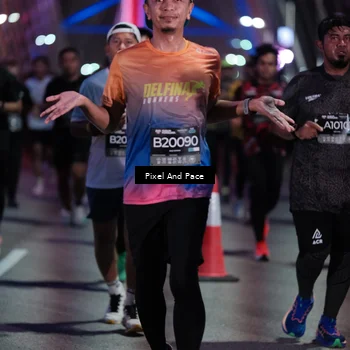 Runner Photo 6716353