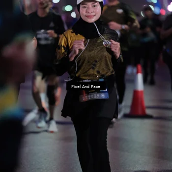 Runner Photo 6716381