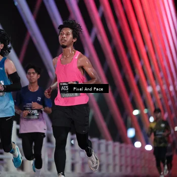 Runner Photo 6716386