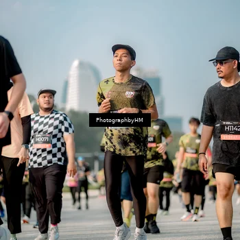Runner Photo 6716485