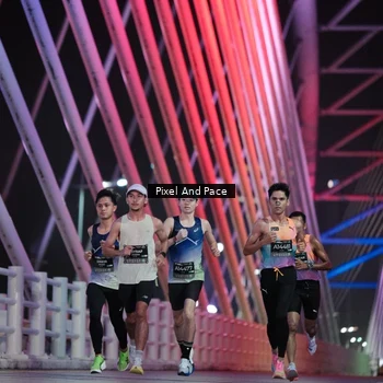 Runner Photo 6716505