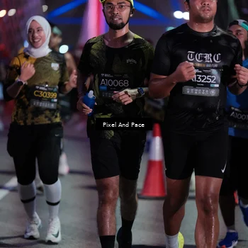 Runner Photo 6716536