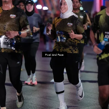 Runner Photo 6716542